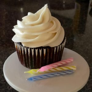 chocolate cupcake with vanilla frosting